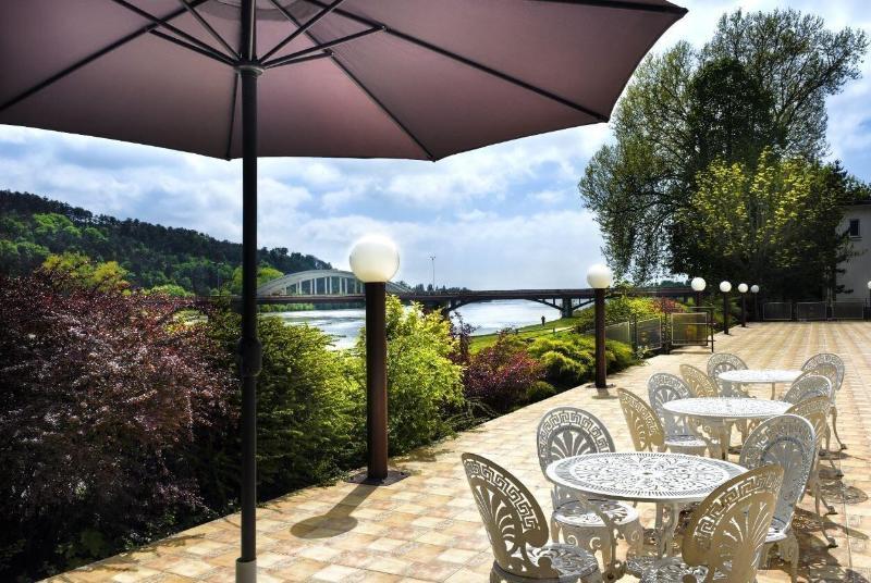 Hotel Magnolia Piestany Bagian luar foto