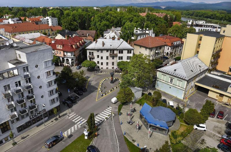 Hotel Magnolia Piestany Bagian luar foto