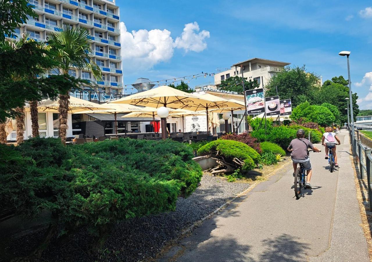 Hotel Magnolia Piestany Bagian luar foto