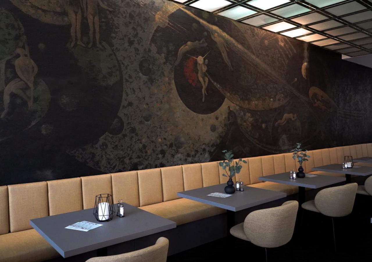 Hotel Magnolia Piestany Bagian luar foto